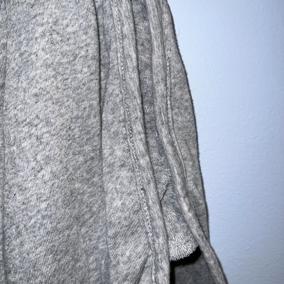 Forever 21 gray shorts - Picture 4 of 5